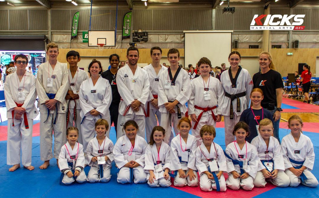 Kicks blasts it at the Sunshine Coast Open