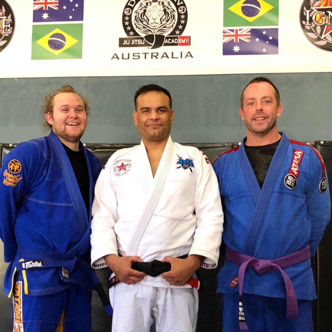 Grappling photo